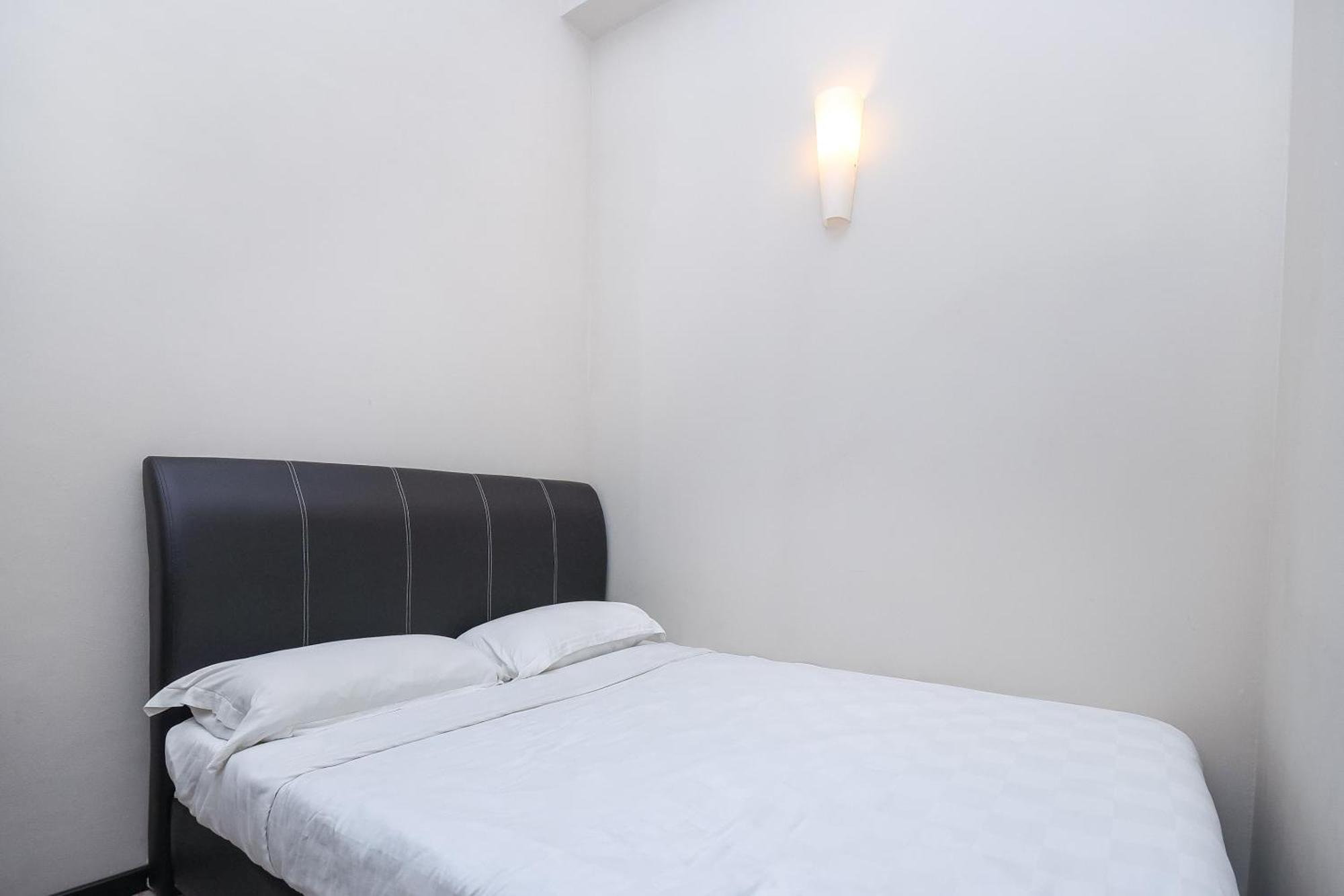 Spot On 89838 Lm Residence Miri Exterior foto